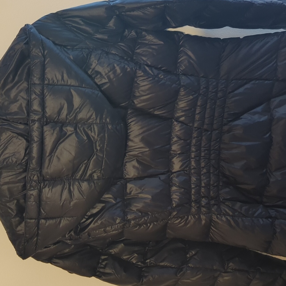 Down Jacket - Picture 4 of 4